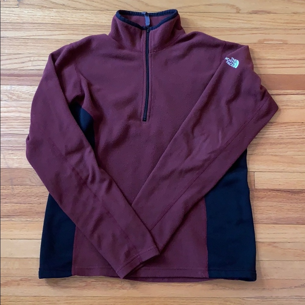 Women’s North face fleece 1/2 zip M